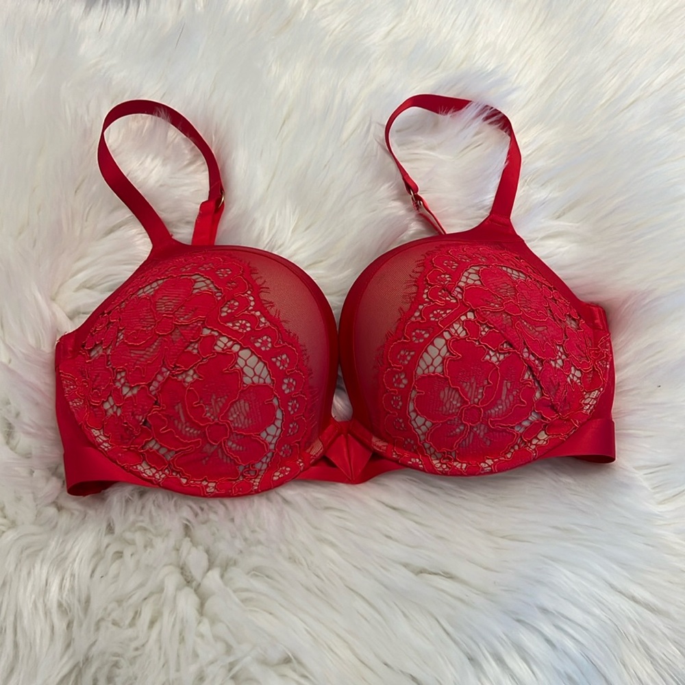 “Victoria’s Secret” Very Sexy Push Up Bra
